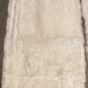 Fluffy White Faux Fur Rug